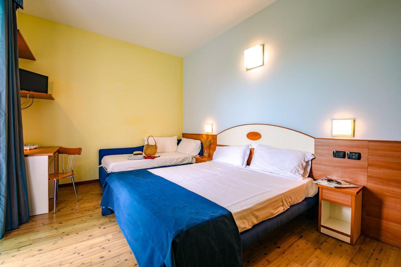 New Bristol Sport Hotel Cesena Bagian luar foto