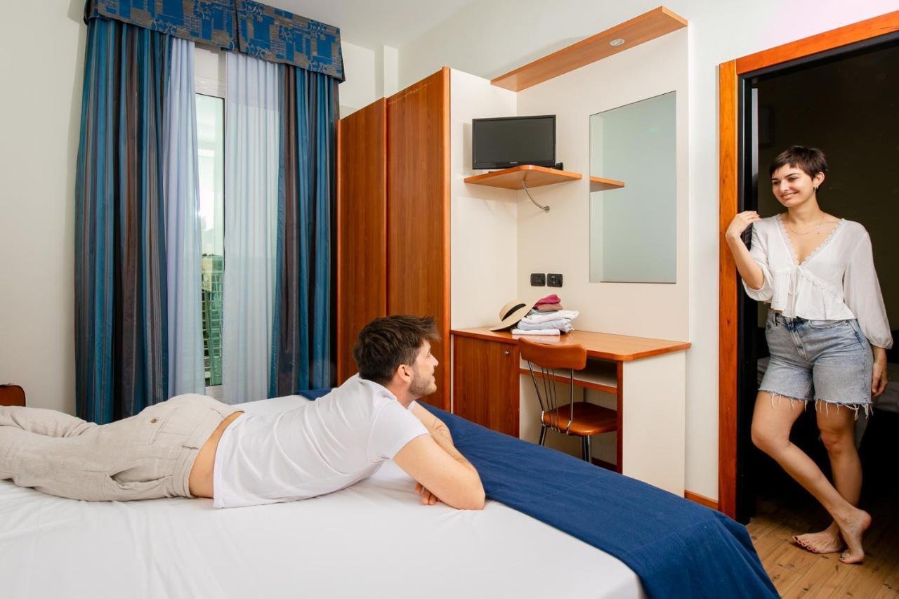 New Bristol Sport Hotel Cesena Bagian luar foto